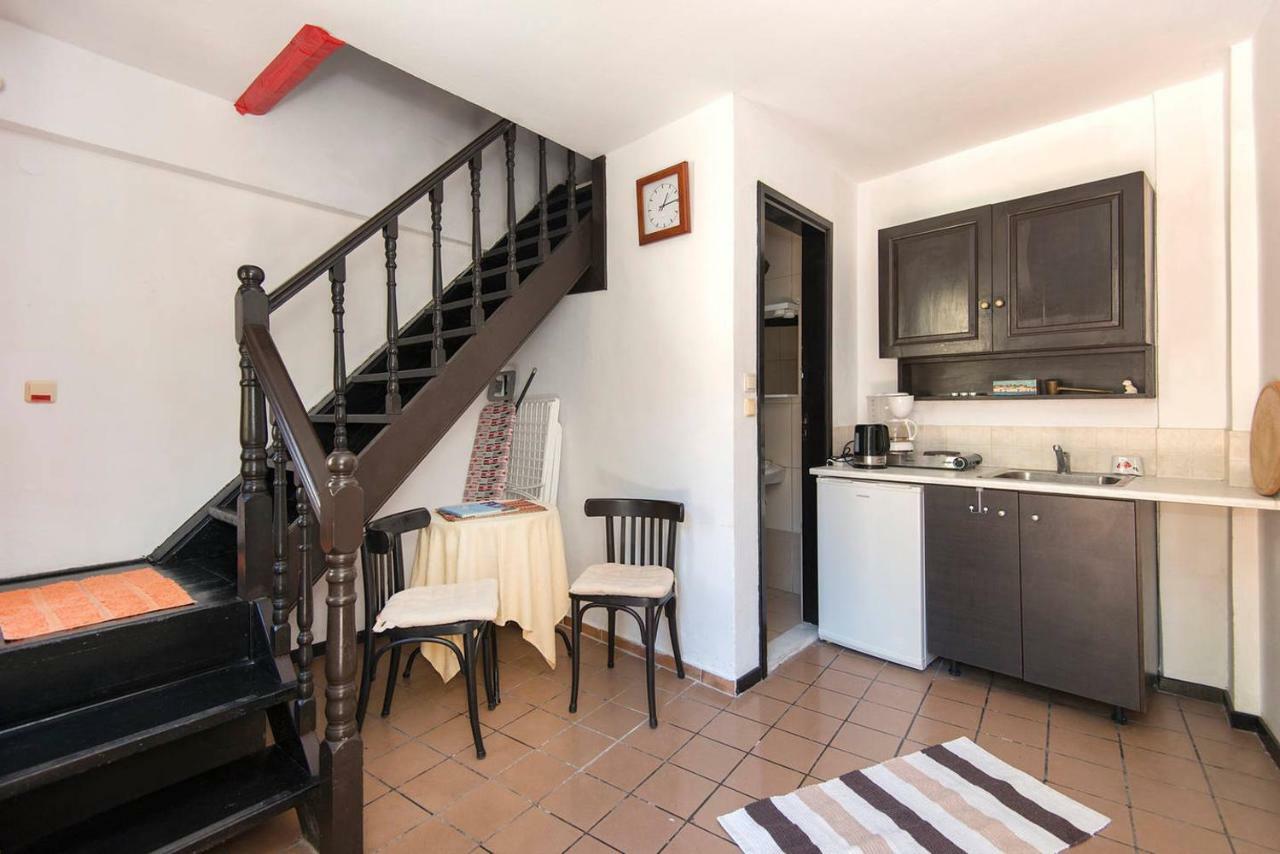 Chris Αpartments Old Town Apartment Rhodes City Exterior photo
